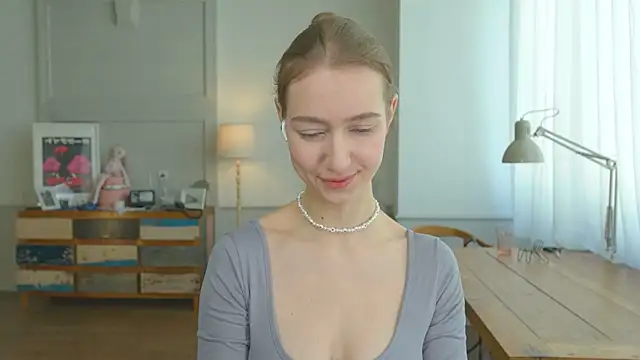 solar bella online show from 02/09/25, 11:04