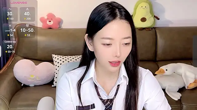 Yilin1999 online show from 02/21/25, 01:11