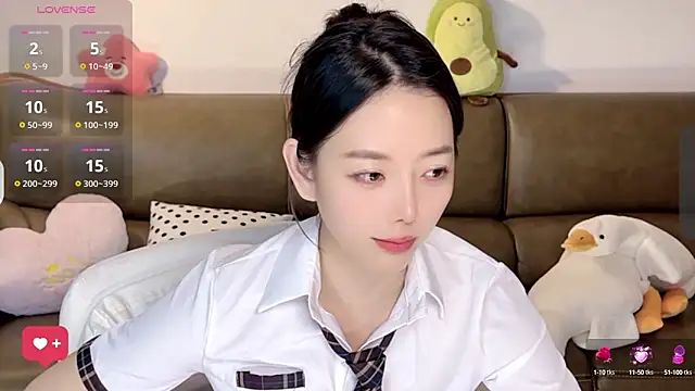 Yilin1999 online show from 03/13/25, 02:38