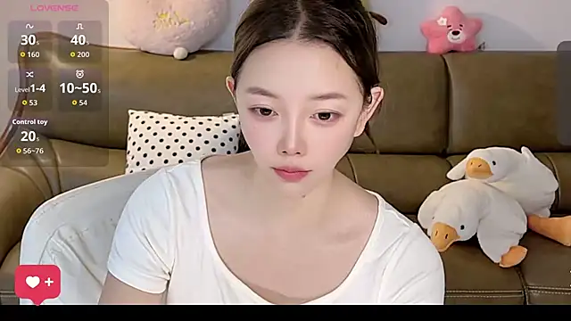 Yilin1999 online show from 07/21/26, 08:38