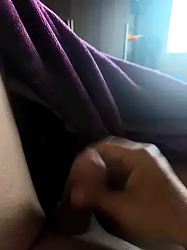 mirrowhot online show from 04/21/26, 06:09