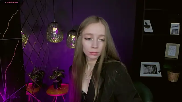 OliviaGentle online show from 12/16/24, 09:31