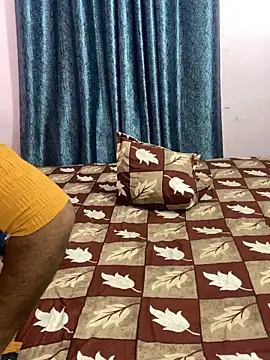 mickey love online show from 10/29/25, 05:42