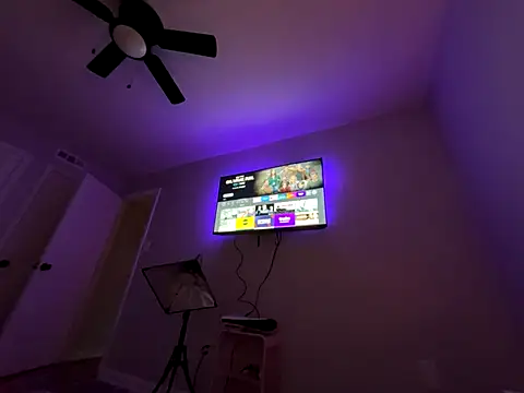 strip4faith online show from 12/17/25, 05:35