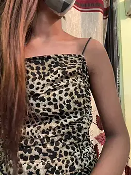 Snapshot of Miss-Sadhana chatting on 01/07/25, 11:05 Miss-Sadhana online show from 01/07/25, 11:05