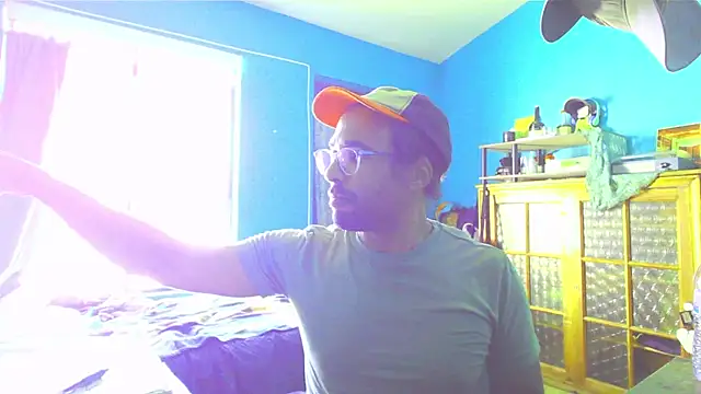 Snapshot of _______the chatting on 03/03/26, 09:21 the online show from 03/03/26, 09:21