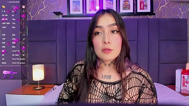 elodie walker online show from 10/25/25, 10:26