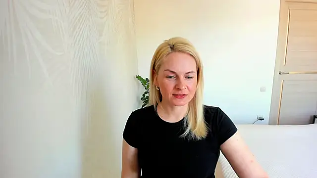 Alicee Gracee online show from 03/23/26, 07:56