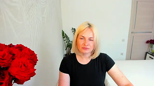 Alicee Gracee online show from 06/17/26, 09:23