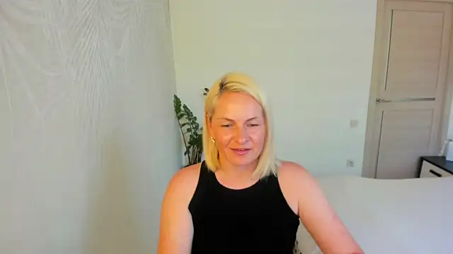 Alicee Gracee online show from 06/24/26, 09:08