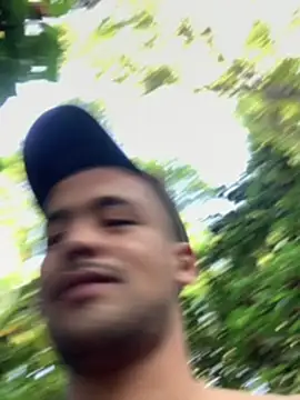 Snapshot of evil_boys_77 chatting on 01/15/25, 10:02 evil boys 77 online show from 01/15/25, 10:02