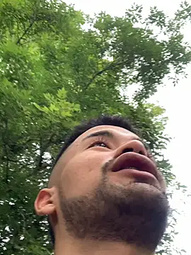 Snapshot of evil_boys_77 chatting on 01/17/25, 09:28 evil boys 77 online show from 01/17/25, 09:28