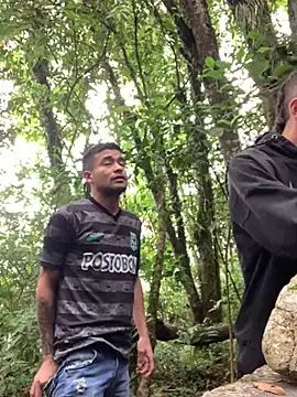 Snapshot of evil_boys_77 chatting on 01/28/25, 12:11 evil boys 77 online show from 01/28/25, 12:11