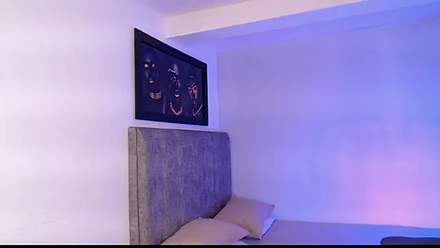 Snapshot of evil_boys_77 chatting on 01/07/26, 03:42 evil boys 77 online show from 01/07/26, 03:42