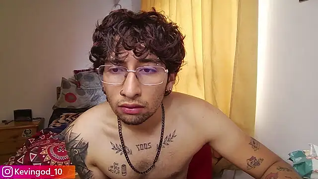 Snapshot of Dereck_Dickson chatting on 09/13/25, 06:40 Dereck Dickson online show from 09/13/25, 06:40