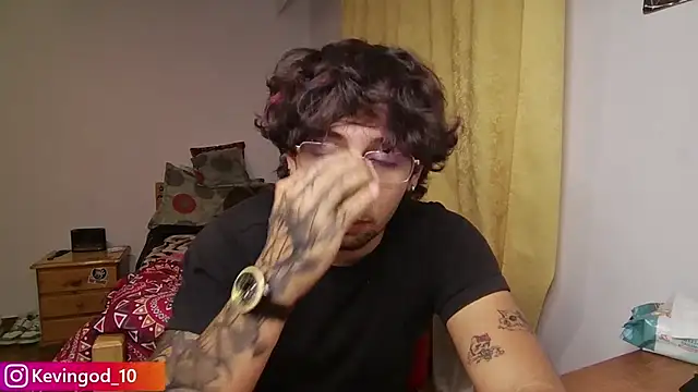 Snapshot of Dereck_Dickson chatting on 09/16/25, 03:07 Dereck Dickson online show from 09/16/25, 03:07