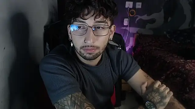 Snapshot of Dereck_Dickson chatting on 10/30/25, 10:54 Dereck Dickson online show from 10/30/25, 10:54