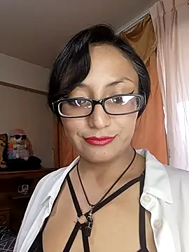 Lucy Chery online show from 12/13/25, 10:26