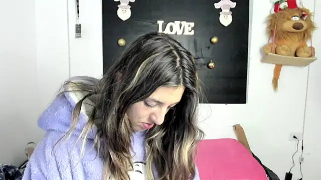 queen-natty online show from 12/09/24, 06:01