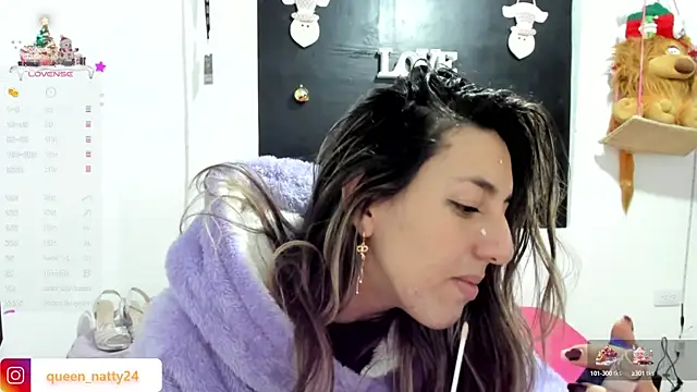 queen-natty online show from 12/28/24, 03:47