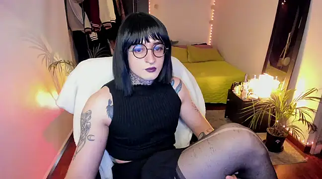 ShiiraVelkor online show from 02/13/25, 10:02