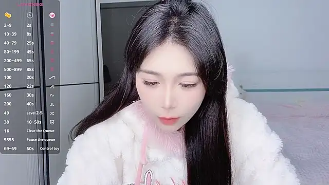 White-Star online show from 12/25/24, 07:24