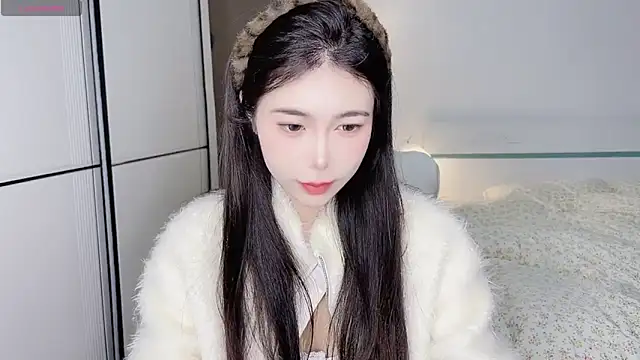 White-Star online show from 01/12/25, 06:05