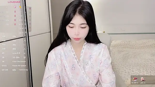 White-Star online show from 03/17/25, 12:04