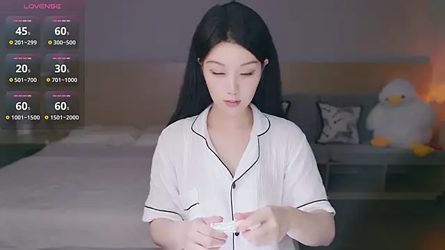 Lucky-baby online show from 09/24/25, 01:03