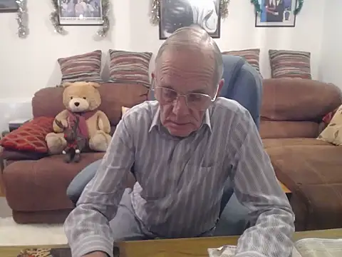 Ferret7777 online show from 12/04/25, 07:44