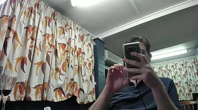 Snapshot of tilobinder chatting on 01/12/25, 12:55 tilobinder online show from 01/12/25, 12:55