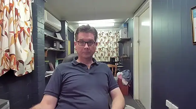 Snapshot of tilobinder chatting on 03/02/25, 01:27 tilobinder online show from 03/02/25, 01:27