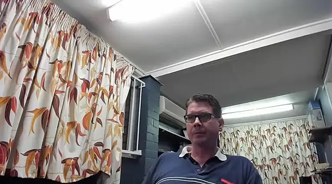 Snapshot of tilobinder chatting on 03/10/25, 12:48 tilobinder online show from 03/10/25, 12:48