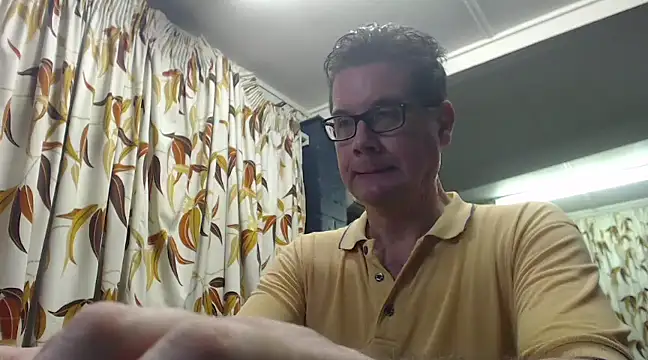 Snapshot of tilobinder chatting on 03/22/25, 12:57 tilobinder online show from 03/22/25, 12:57