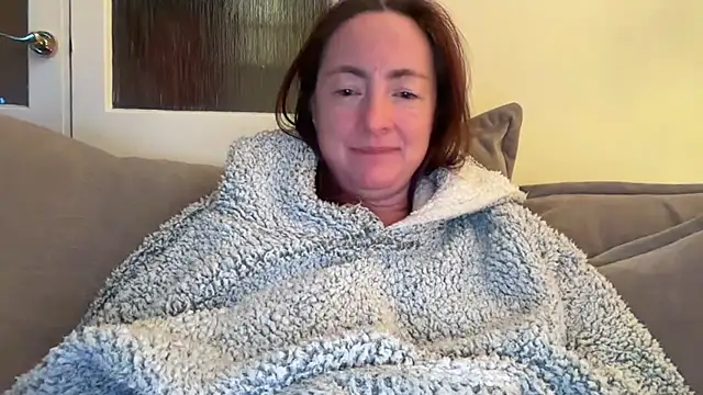 LouiseTswing online show from 12/09/24, 11:03