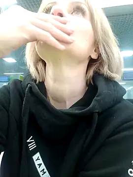 Milen Milf online show from 12/13/24, 01:33