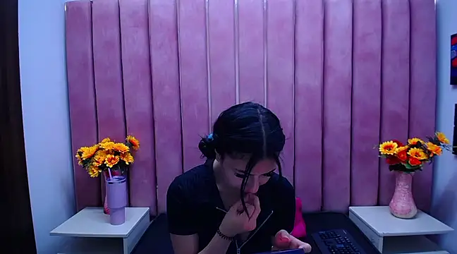 Poly Sasha  online show from 03/07/25, 10:13