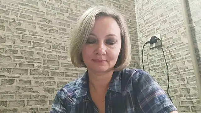 EdithManning online show from 01/22/25, 06:10