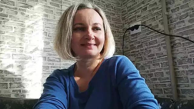 EdithManning online show from 02/10/25, 09:25