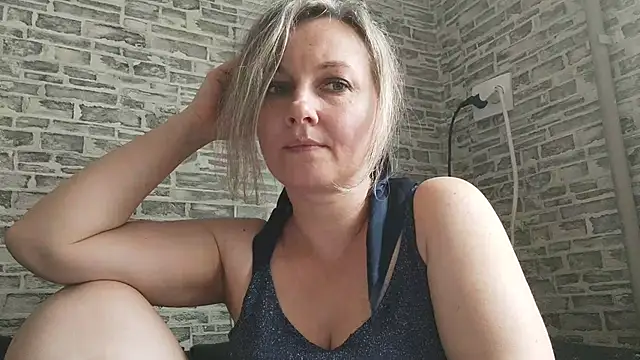 EdithManning online show from 03/05/25, 11:17