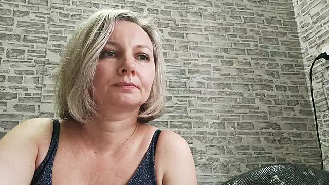 EdithManning online show from 03/13/25, 01:18