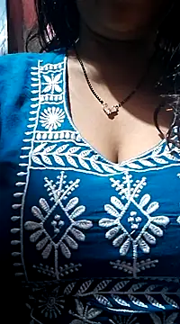 Hot-Anuska online show from 03/06/25, 01:35