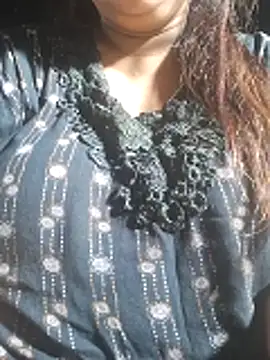 Hot-Anuska online show from 04/15/26, 06:15