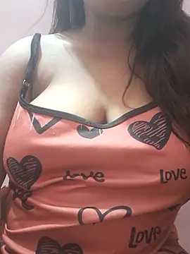 Hot-Anuska online show from 04/21/26, 04:12