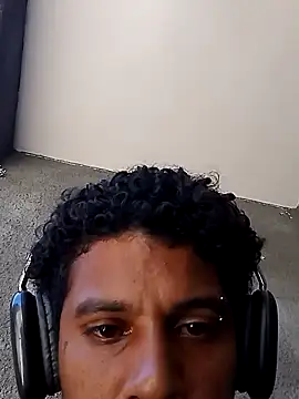 gugao666 online show from 02/17/25, 03:53