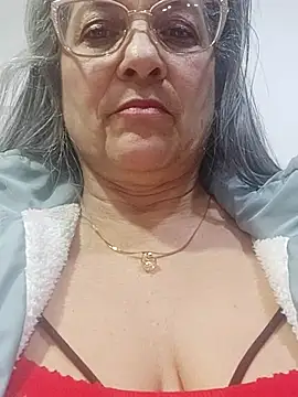 miisevvie  online show from 03/04/25, 08:13