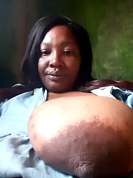 chubbydoll122 online show from 09/15/25, 03:34