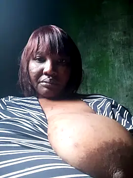 chubbydoll122 online show from 09/27/25, 07:57