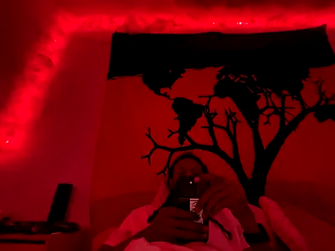 Snapshot of igobylsd chatting on 12/02/24, 08:41 igobylsd online show from 12/02/24, 08:41