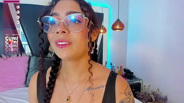 antonelllepiercee online show from 02/09/25, 12:08